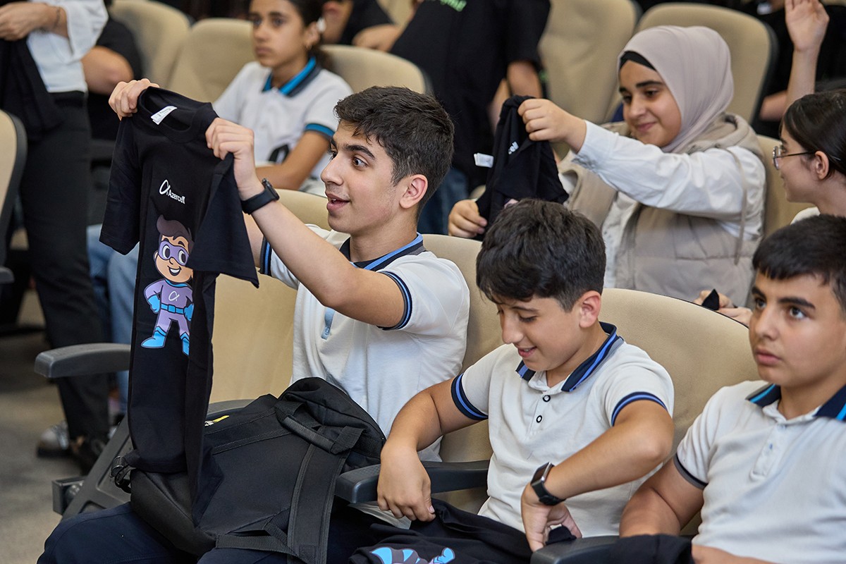 "Azercell"in kibermaarifləndirmə təşəbbüsü davam edir - FOTOLAR